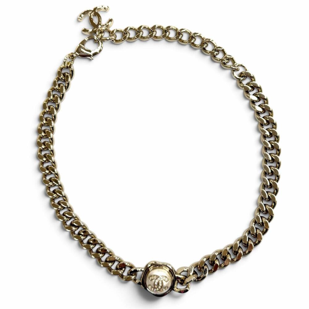 CHANEL White Pearl Logo Necklace
